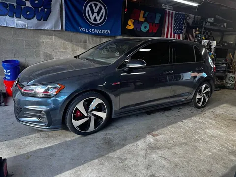 2018 Volkswagen Golf GTI SE