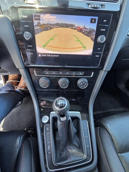 2018 Volkswagen GTI Mk7 - Image 9 of 14