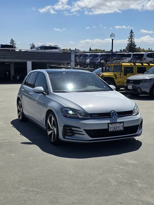 2018 Volkswagen GTI Mk7 - Image 2 of 14