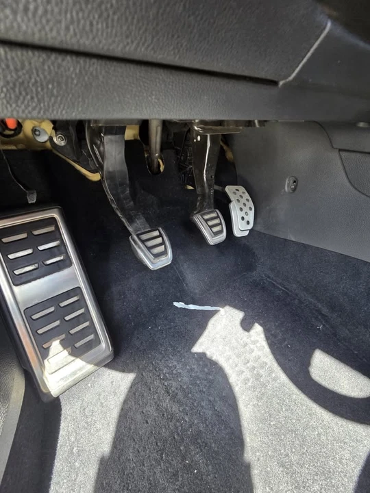 2018 Volkswagen GTI Mk7 - Image 10 of 14