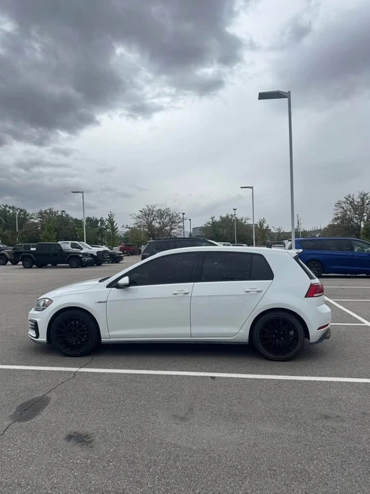 2018 Volkswagen GTI Mk7 - Image 4 of 16