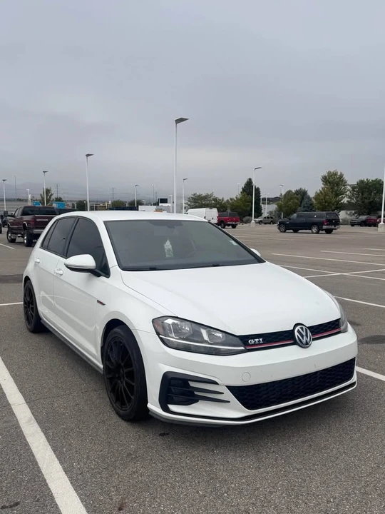 2018 Volkswagen GTI Mk7 - Image 3 of 16