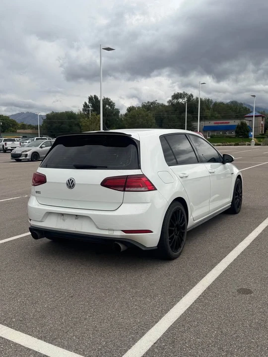 2018 Volkswagen GTI Mk7 - Image 7 of 16