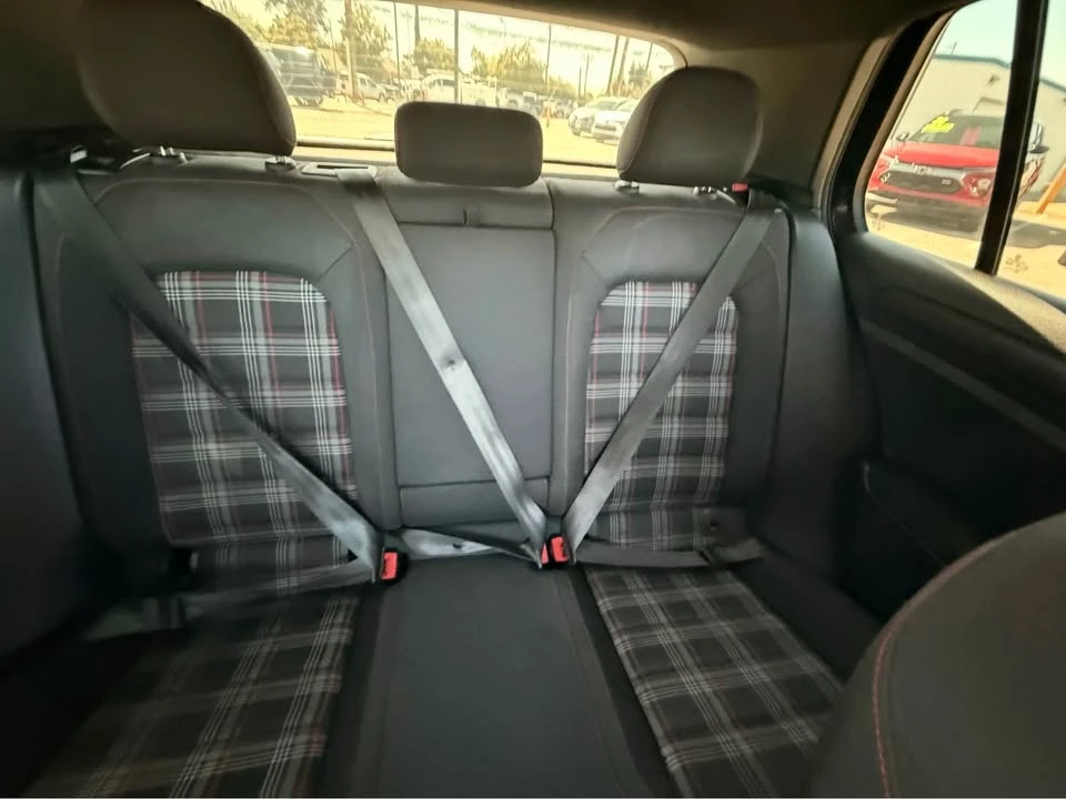 2018 Volkswagen GTI Mk7 - Image 12 of 13