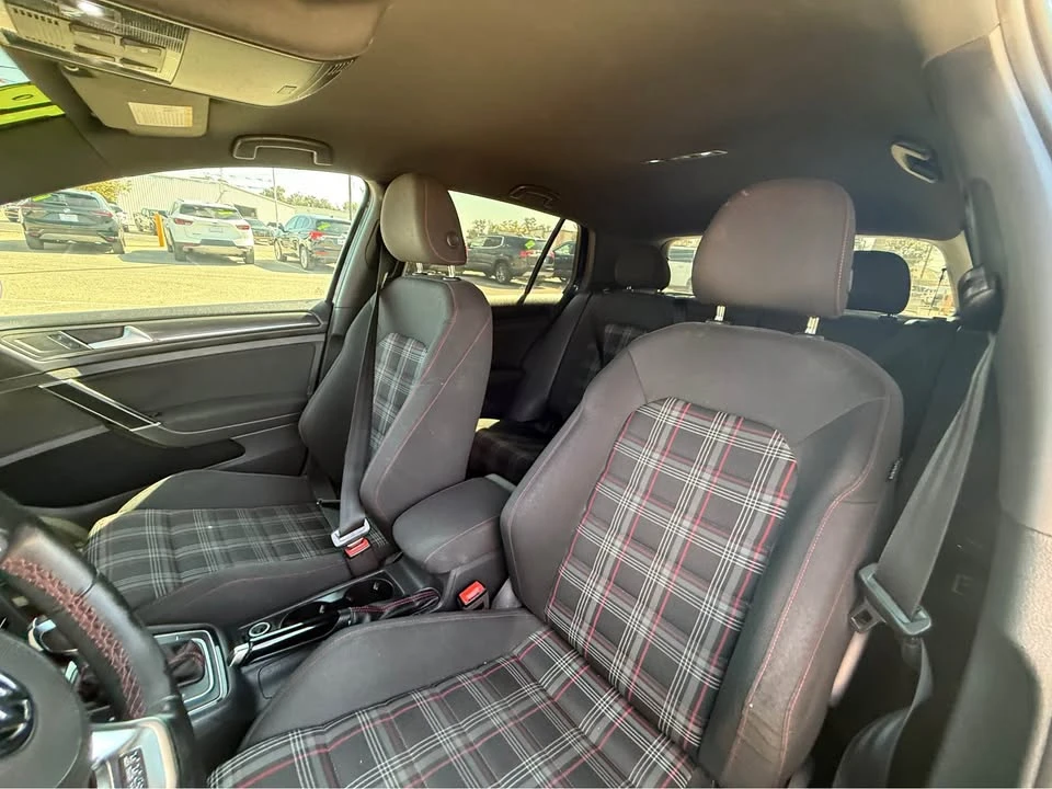 2018 Volkswagen GTI Mk7 - Image 11 of 13