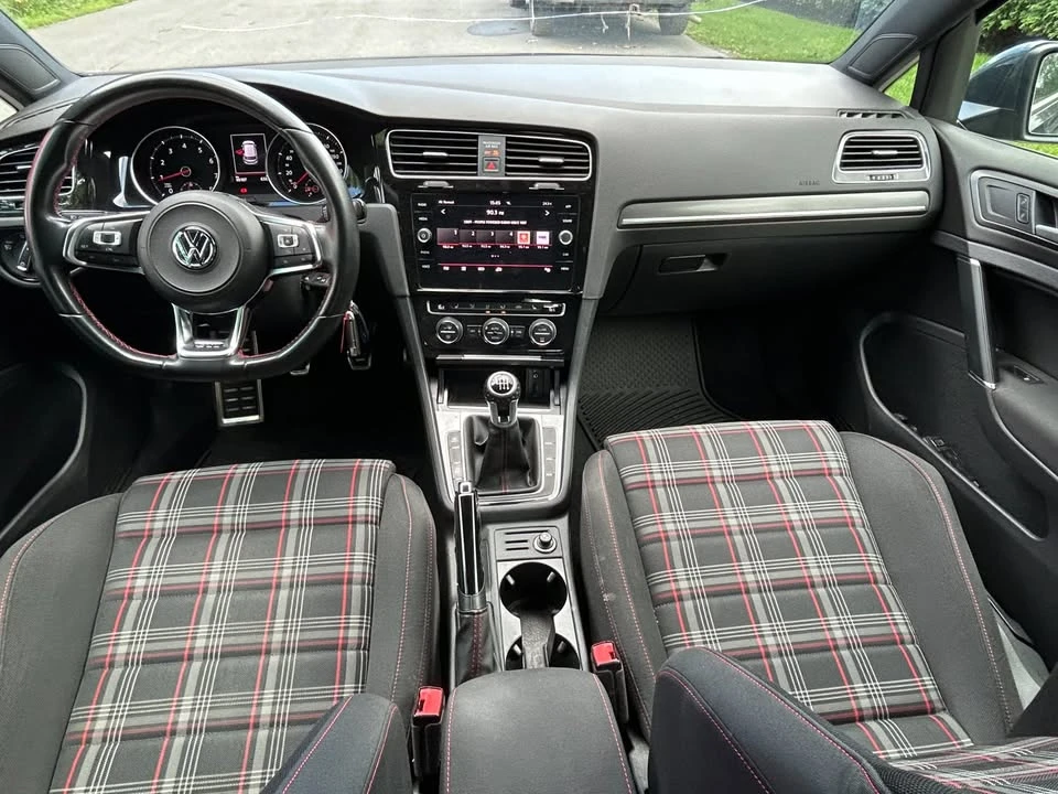 2018 Volkswagen GTI Mk7 - Image 9 of 20