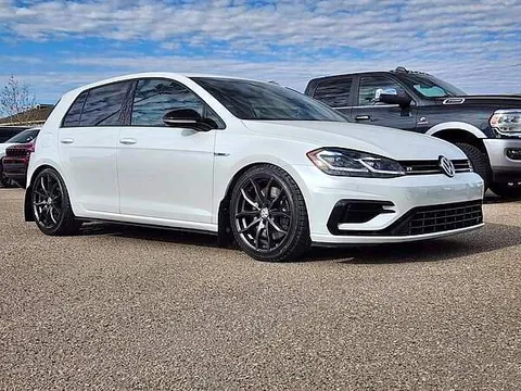 2018 Volkswagen Golf R