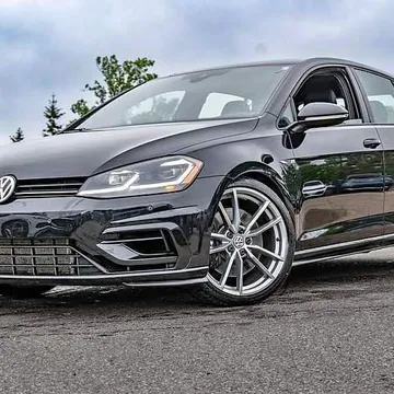 2018 Volkswagen Golf R 4MOTION