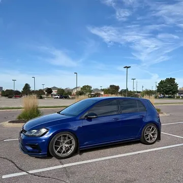 2018 Volkswagen Golf R