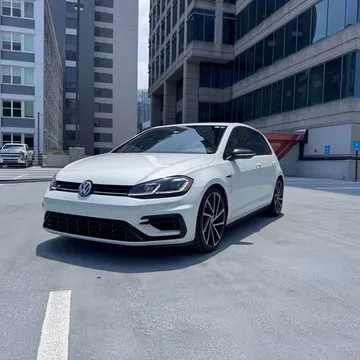 2018 Volkswagen Golf R