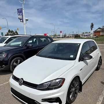 2018 Volkswagen Golf R