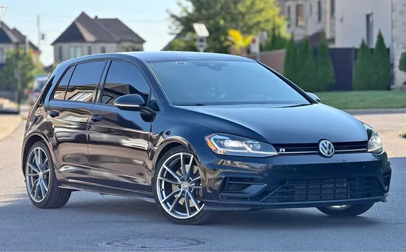 2018 Volkswagen Golf R
