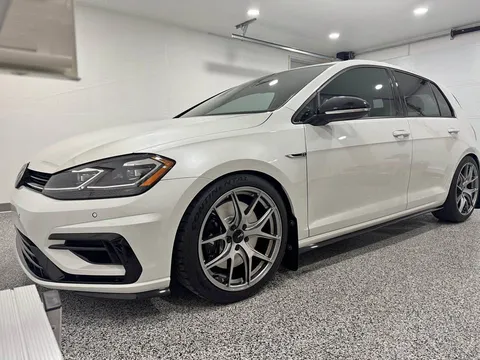 2018 Volkswagen Golf R