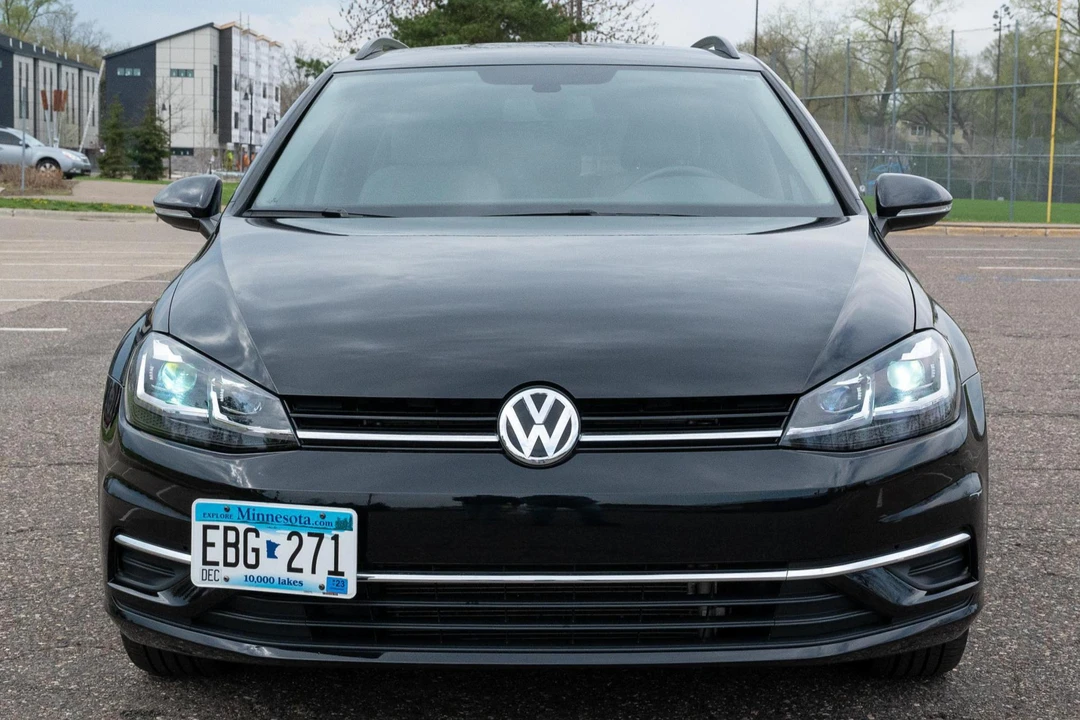 2018 Volkswagen Golf Mk7 - Image 2 of 31