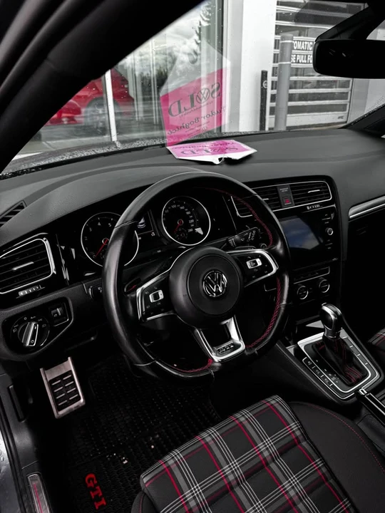 2018 Volkswagen GTI Mk7 - Image 4 of 7