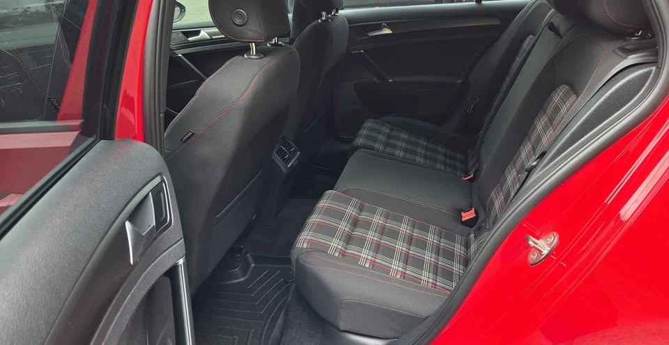 2018 Volkswagen GTI Mk7 - Image 5 of 8