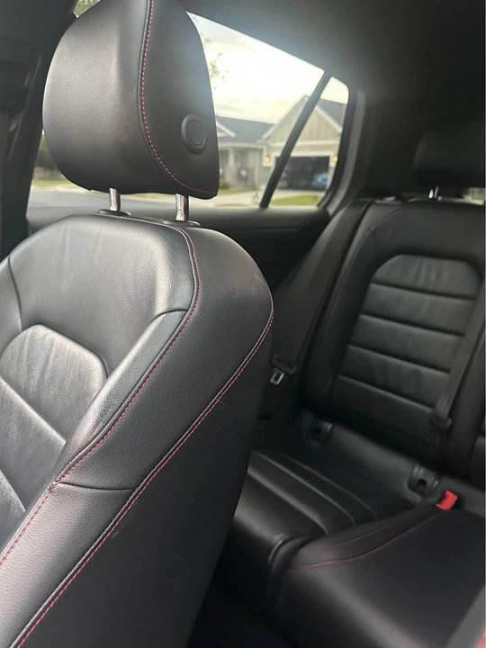 2018 Volkswagen GTI Mk7 - Image 8 of 10