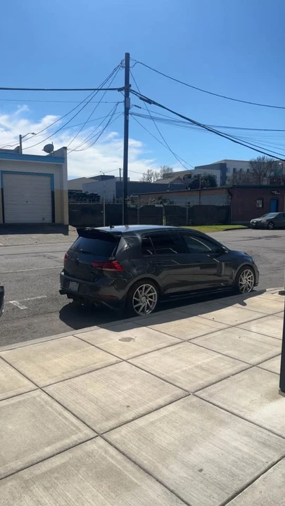 2018 Volkswagen GTI Mk7 - Image 9 of 14
