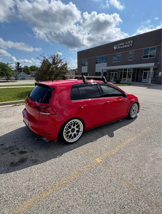 2018 Volkswagen GTI Mk7 - Image 6 of 13