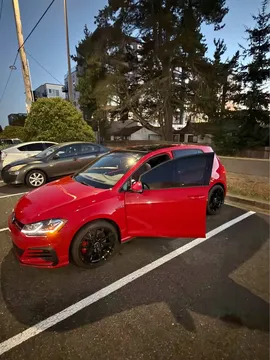 2018 Volkswagen GTI Autobahn Hatchback