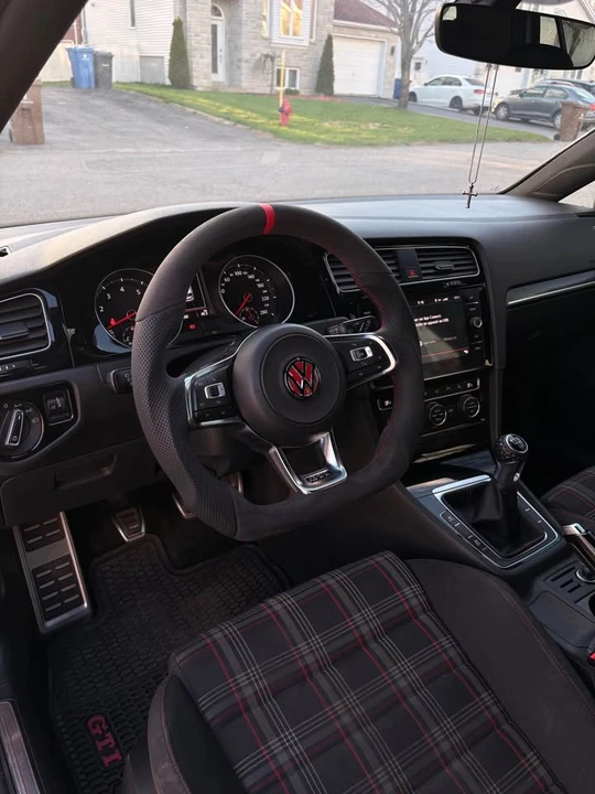 2018 Volkswagen GTI Mk7 - Image 8 of 9