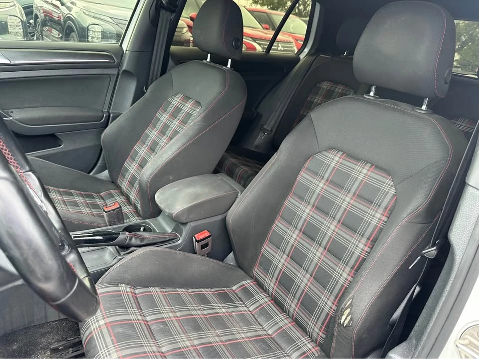 2018 Volkswagen GTI Mk7 - Image 7 of 14