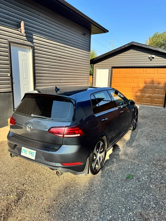 2018 Volkswagen GTI Mk7 - Image 3 of 11