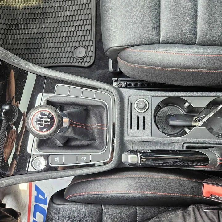 2018 Volkswagen GTI Mk7 - Image 11 of 14