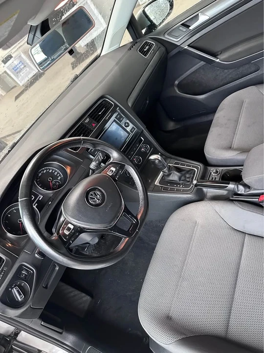 2018 Volkswagen GTI Mk7 - Image 4 of 7