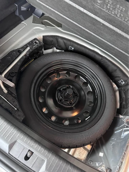 2018 Volkswagen GTI Mk7 - Image 7 of 7
