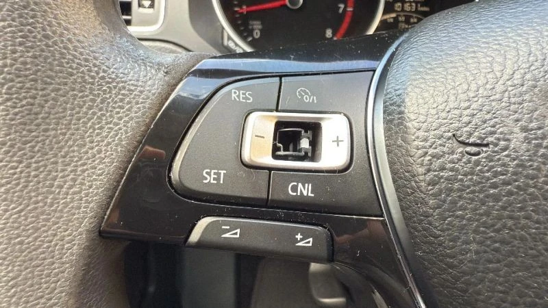 2018 Volkswagen A6 Jetta - Image 12 of 12