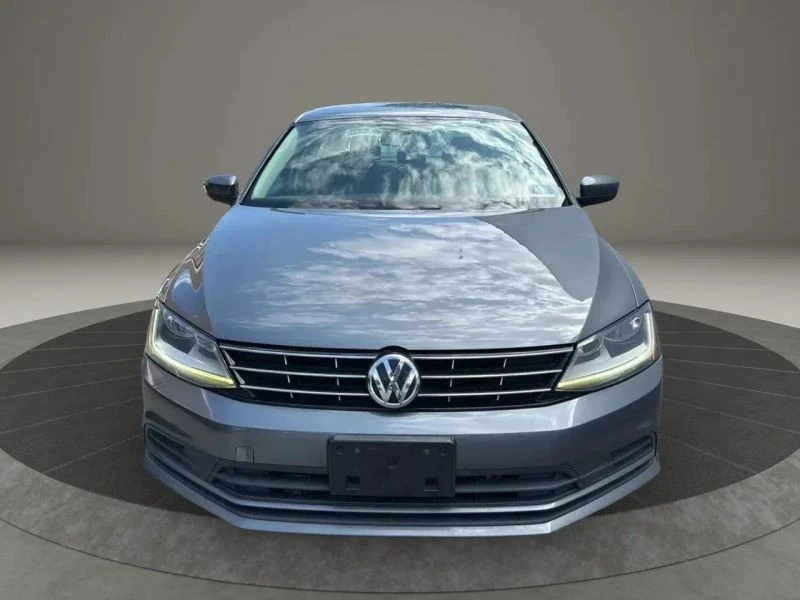 2018 Volkswagen A6 Jetta - Image 2 of 12