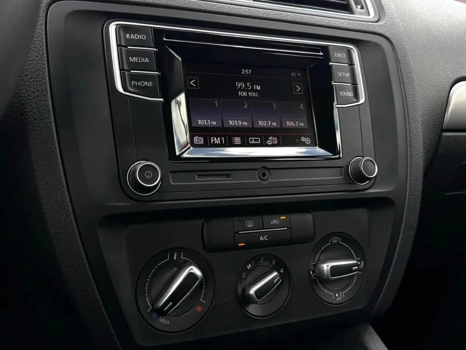 2018 Volkswagen A7 Jetta - Image 16 of 18