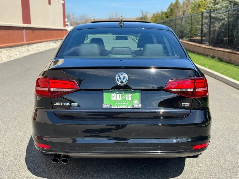 2018 Volkswagen A6 Jetta - Image 6 of 12
