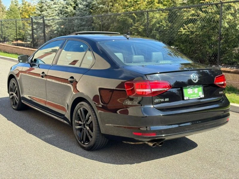 2018 Volkswagen A6 Jetta - Image 7 of 12
