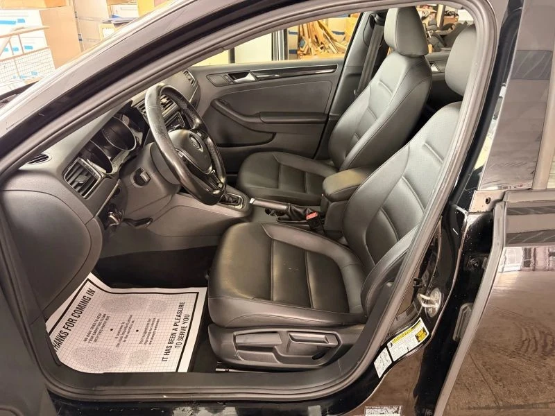 2018 Volkswagen A6 Jetta - Image 11 of 12