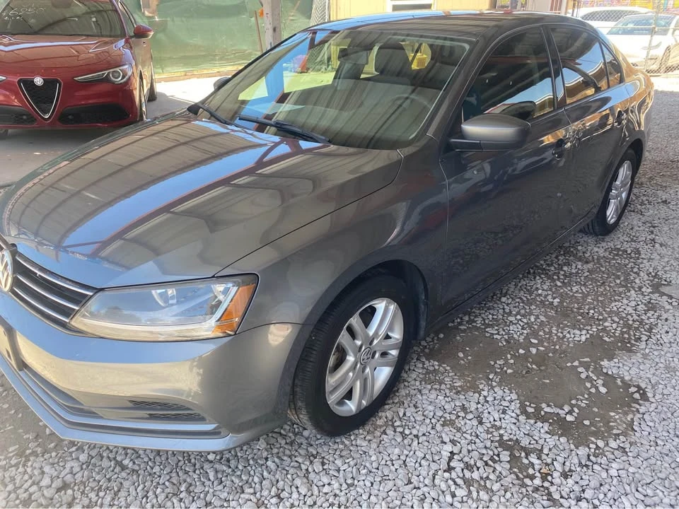 2018 Volkswagen A6 Jetta - Image 2 of 12