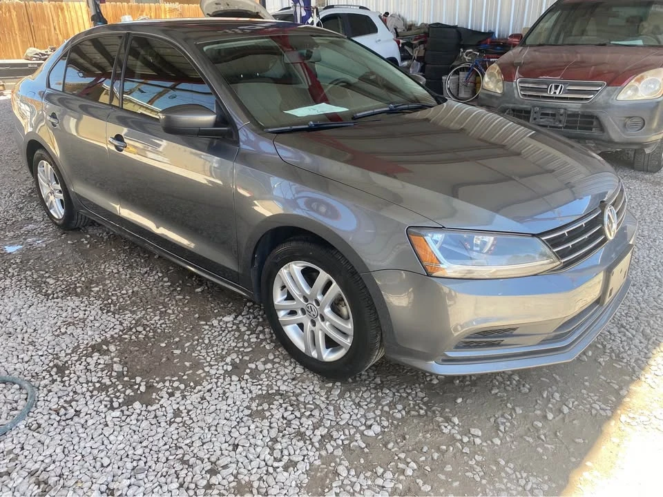 2018 Volkswagen A6 Jetta - Image 8 of 12