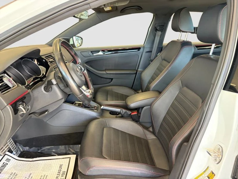 2018 Volkswagen A7 Jetta - Image 10 of 12
