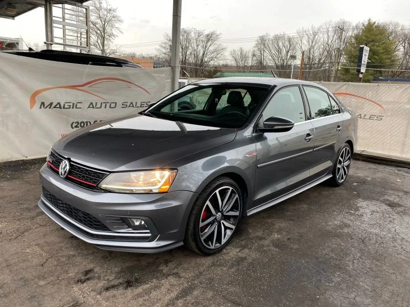 2018 Volkswagen A6 Jetta - Image 8 of 12