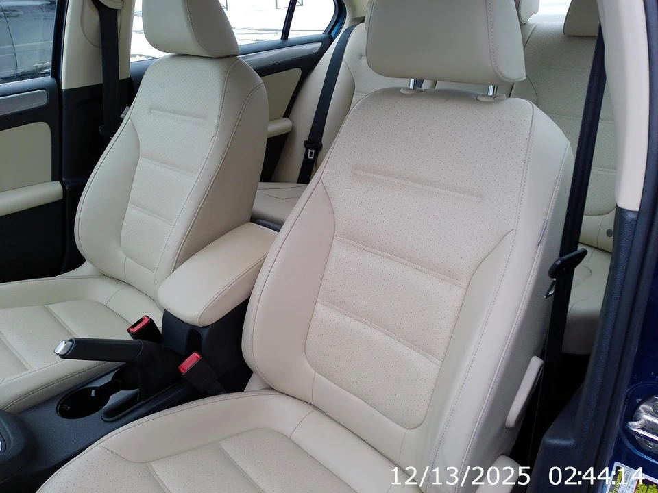 2018 Volkswagen A6 Jetta - Image 11 of 12