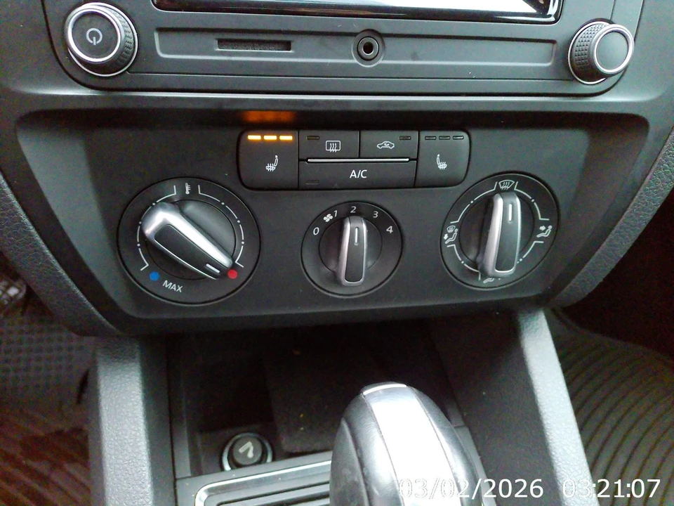 2018 Volkswagen A6 Jetta - Image 18 of 21