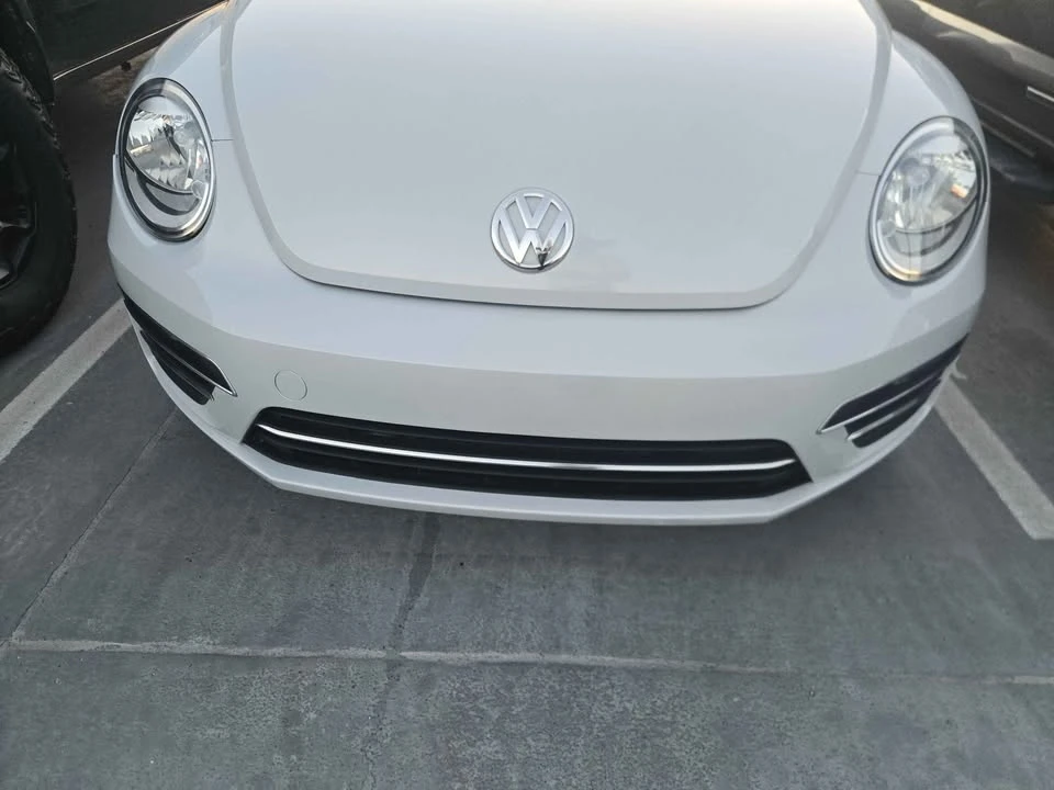 2018 Volkswagen A5 Beetle - Image 2 of 10