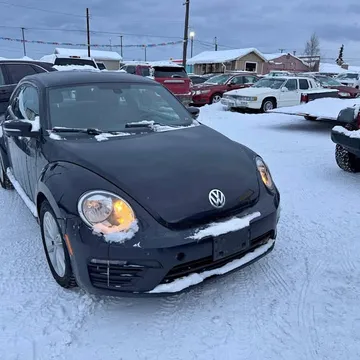 2018 Volkswagen New Beetle Turbo S