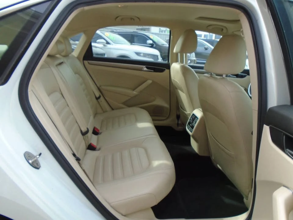 2018 Volkswagen Passat - Image 15 of 19