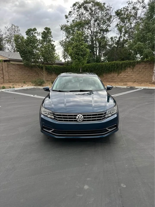 2018 Volkswagen Passat - Image 2 of 12