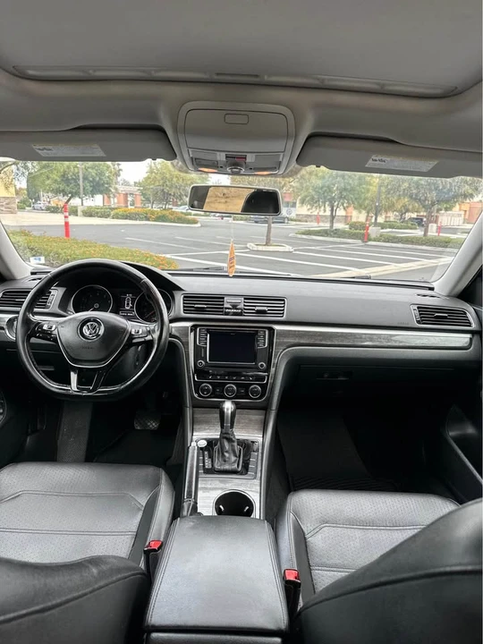 2018 Volkswagen Passat - Image 11 of 12