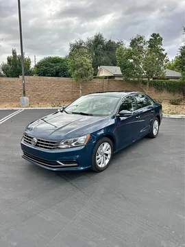 2018 Volkswagen Passat 1.8T SEL Sedan 4D