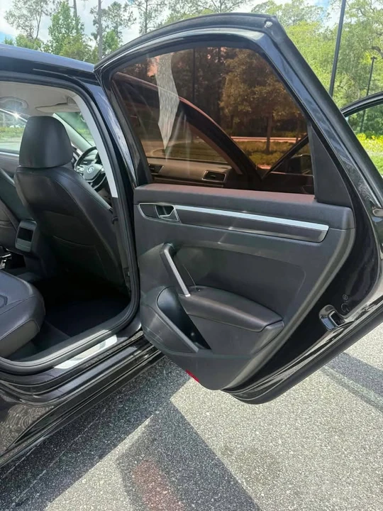 2018 Volkswagen Passat - Image 14 of 17