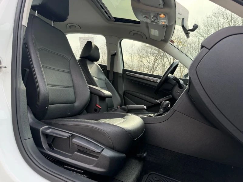 2018 Volkswagen Passat - Image 11 of 12